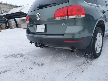 Фаркоп Volkswagen Touareg2002-2018, Audi Q7 2005-2015  Уникар 23151А