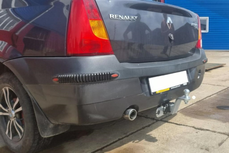 Фаркоп Renault Logan I, II (2005-14) Sandero 2014-../Stepway II пок. 2014-...квадрат Уникар 18241Е