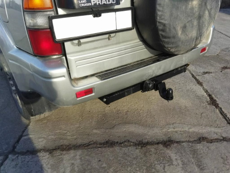 Фаркоп Toyota LC 90-95 1996-24, 4Runner 3пок 1995-02,Hilux Surf 3пок 1995-02 квадрат (Уникар) 22265Е
